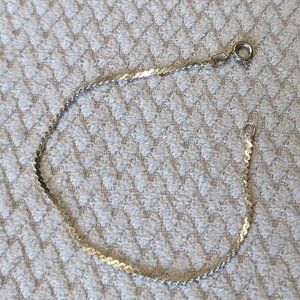 Sterling silver serpentine chain bracelet